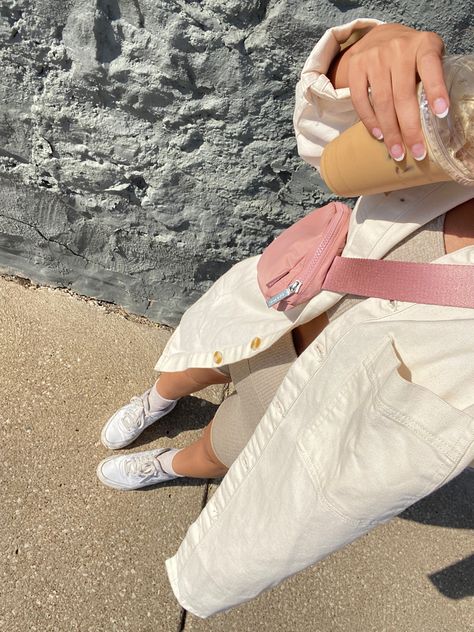 Sunday morning coffee shop. Oatmilk latte. Wearing a matching set from Amazon with a Lululemon belt bag Pink Belt Bag Outfit, Lululemon Belt Bag Pink, Pink Lululemon Belt Bag, Oatmilk Latte, Lulu Fits, Belt Bag Outfit, Lululemon Belt Bag, Lululemon Bags, Coffee Instagram