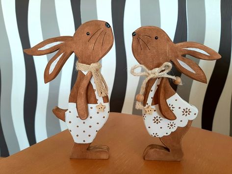 Creative Easter Eggs, Easter Wood Crafts, Baby Shower Deco, Holiday Crafts Diy, Woodworking Projects For Kids, Spring Easter Crafts, Fun Christmas Crafts, Easter Crafts Diy, Bunny Crafts