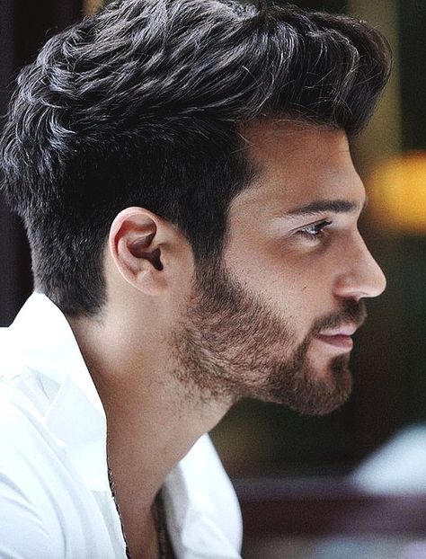 💕𝓜𝔂 𝓑𝓪𝓮 💕 Attractive Male Hairstyles, Can Yaman Hairstyle, Trending Hairstyles For Men, Beard Styles Short, Gents Hair Style, Cool Hairstyles For Men, Beard Styles For Men, Men Haircut Styles, Haircuts For Wavy Hair