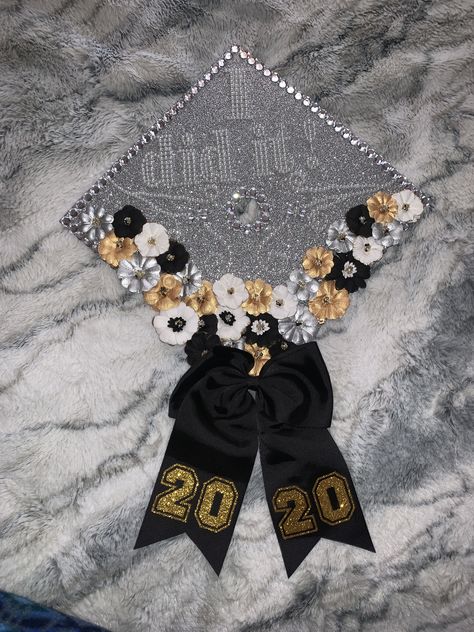 Graduation Cap Designs Silver, Graduation Cap Designs Glitter, Graduation Cap Designs Sparkle, Graduation Cap Designs White, Esthetician Graduation Cap, Graduation Cap Designs Flowers, Bedazzled Graduation Cap, Glitter Grad Cap, Nurse Graduation Cap Designs