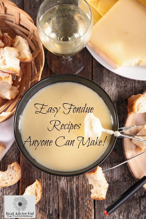 Easy Fondue Recipe Chicken Fondue, Recipes With Cheese, Cheese Fondue Recipe Easy, Broth Fondue Recipes, Easy Fondue Recipes, Fondue Recipes Meat, Easy Cheese Fondue, Melting Pot Recipes, Easy Fondue