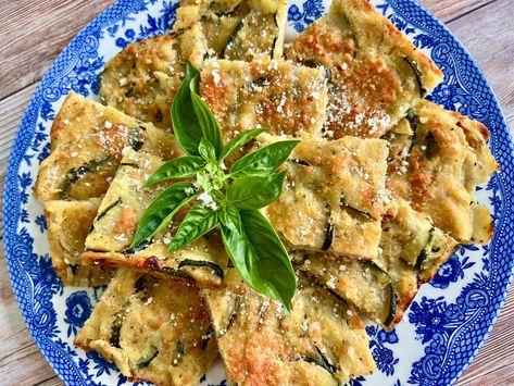 ZUCCHINI SCARPACCIA (ITALIAN ZUCCHINI TART) Zucchini Tart, Italian Zucchini, Brunch Casserole, Keto Side Dishes, Zucchini Recipes, Parchment Paper, Vegetarian Dishes, Baking Sheet, Appetizer Snacks