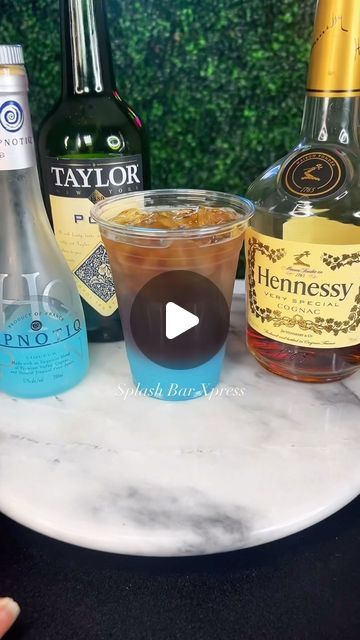 Henny Drinks Recipes, Hennessy Drinks Recipes, Hypnotic Drinks, Henny Drinks, Hennessy Cocktails, Hennessy Drinks, Dinner Party Decorations, Tipsy Bartender, Cocktail Drinks Recipes