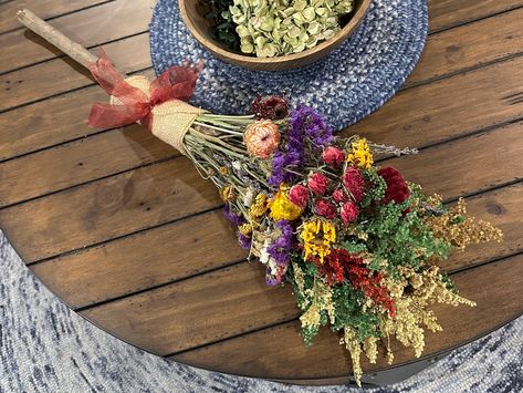 Diy Dried Flower Broom, Broom Flower, Flower Witch Broom, Dried Flower Broomstick, Dried Flower Bouquet Purple, Romantic Anniversary Gifts, Rustic Bouquet, Hanging Flowers, Dried Flower Bouquet