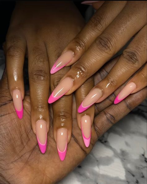 Acrylic Nails Pink French Tip, Birthday Nails Summer, Nails Pink French Tip, Nails Pink French, Elegant Almond Nails, Trendy Almond Nails, Black Almond Nails, Henna Nails, French Tip Design