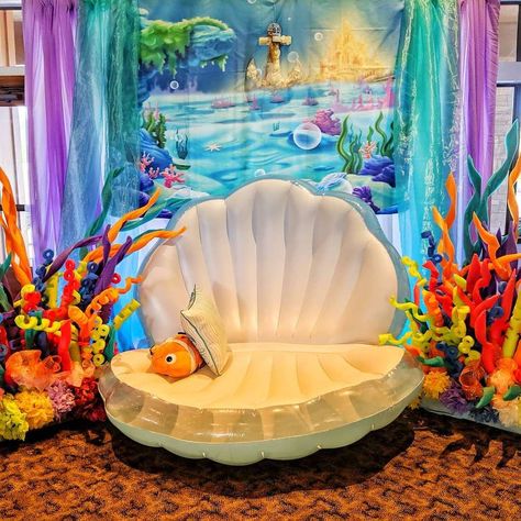 Mermaid Background, Diy Newborn Photography, Baby Photography Backdrop, Baby Backdrop, Monthly Baby Pictures, Birthday Mermaid, Baby Photo Editing, Baby Photoshoot Boy, Mickey Mouse Art