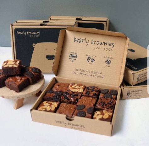 Packaging Ideas For Brownies - 11 Brownies Packaging Ideas Brownie D7E Packaging Ideas Business Food, Brownie Business Ideas, Cookie Box Ideas Packaging, Brownie Box Ideas, Brownies Business Ideas, Brownie Birthday Ideas, Brownie Boxes Packaging, Brownie Packaging Design, Cake Packing Ideas