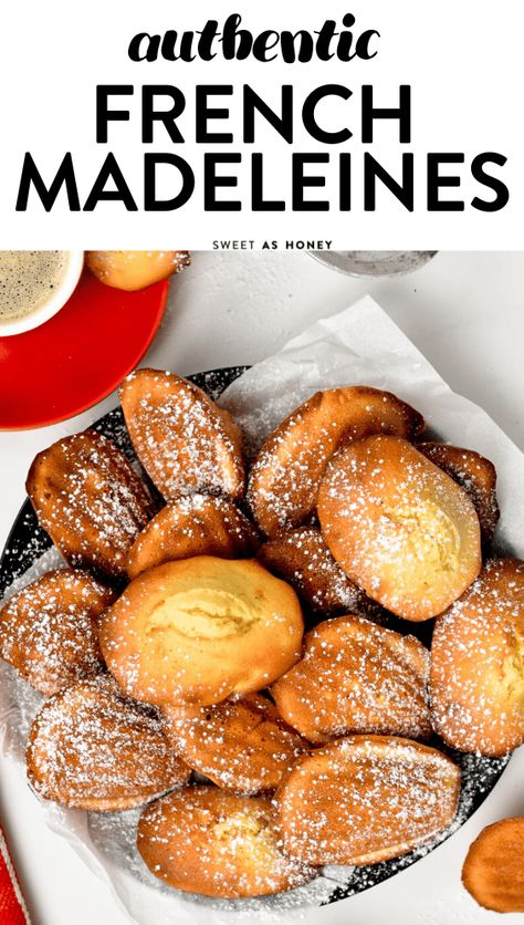 This Easy Madeleine Recipe makes the most delicious French Madeleine cookies with a buttery texture, crispy edges and lovely shell shapes. French Tea Cakes, Mandolins Cookies, Madeline Cookies Christmas, Easy Madeline Cookies Recipe, Madaline Recipes Vanilla, Madeline Recipe French, Best Madeleines Recipe, French Madeleines Recipe, Traditional Christmas Cookies Recipes