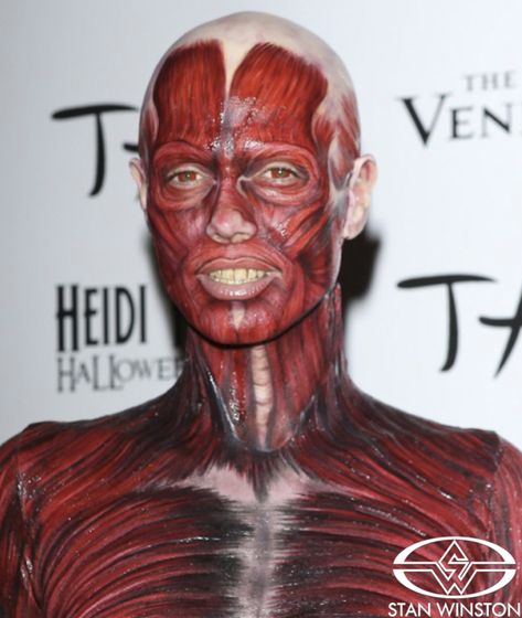 makeup Heidi Klum Halloween Costume, Special Fx Makeup, Celebrity Halloween Costumes, Unique Halloween Costumes, Special Effects Makeup, Fx Makeup, Costumes Pictures, Sfx Makeup, Halloween Make Up