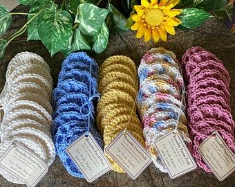 Functional Crochet, Reusable Pads, Crochet Outfits, Crochet Scrubbies, Yarn Creations, Face Scrubbies, Soap On A Rope, Spa Facial, Cleansing Pads