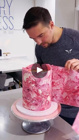 Marble Buttercream Cake, Marble Cake Design Birthday, Marble Cake Design, Pink Marble Cake, Buttercream Marble Cake Tutorial, Pink Marble Birthday Cake, Marble Cake Vanilla Buttercream, Pink Marble Cake Buttercream, Marble Sheets