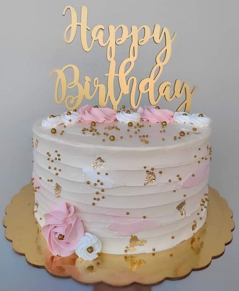 Birday Cake For Girl, Simple Birthday Cake Women, Girls 15th Birthday Cake, Cake For Girls Birthday 13, Simple 13th Birthday Ideas, Birthday Cake Ideas For 10 Year Girl, Birthday Cake 13 Year Girl, Teen Girl Birthday Cake Ideas, Cake Ideas For 12th Birthday Girl