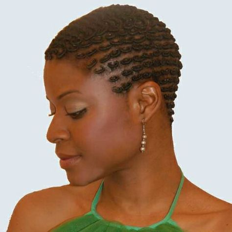 Straw Curls Dread Styles For Women Black, Dread Styles For Women, Coils Hairstyles, Curls On Short Hair, Straw Curls, Coiling Natural Hair, Natural Hair Haircuts, Dread Styles, Virtual Hairstyles