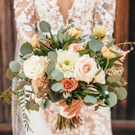 30 Fall Wedding Bouquets - Rustic Wedding Chic Rustic Chic Wedding Bouquet, Wedding Bouquets Fall Simple, Simple Fall Wedding Bouquets Rustic, Leafy Bridal Bouquet, Garden Style Wedding Bouquet Fall, Fall Wedding Bouquets Real Flowers, Bride Bouquets Orange, November Wedding Flowers Bridal Bouquets, Eucalyptus Fall Wedding