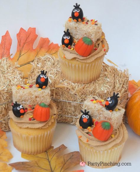 crow cupcakes, adorable autumn fall cupcakes, jelly bean crows, cute food, fun food for kids, hay bale cupcakes rice krispie haybales with leaf sprinkles, ask for whipped, caramel whipped icing frosting, harvest party ideas, thanksgiving cute dessert Crows Cute, Whipped Caramel, Fun Food For Kids, Whipped Icing, Thanksgiving Cupcakes, Food For Kids, Fall Cupcakes, Thanksgiving Cakes, Icing Frosting