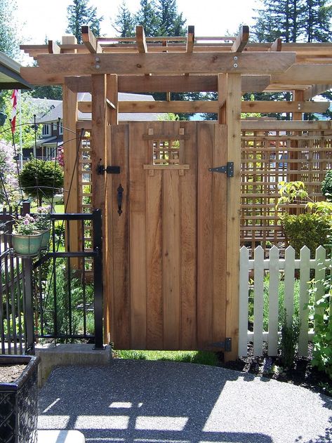 Upgrade Your Home With Funky Fence Designs Wooden Fence Gate, Backyard Gates, Garden Gates And Fencing, Yard Gate, Garden Gate Design, Wooden Gate, Fence Gate Design, Walkway Landscaping, Side Gates