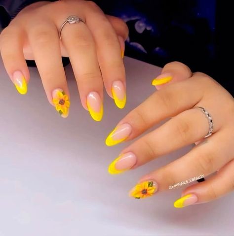 Yellow Nails Sunflower, Country Acrylic Nails, Acrylic Nails Yellow, Nails Yellow, Yellow Nails, Nail Inspiration, Nails Inspo, Flower Nails, Nails Inspiration