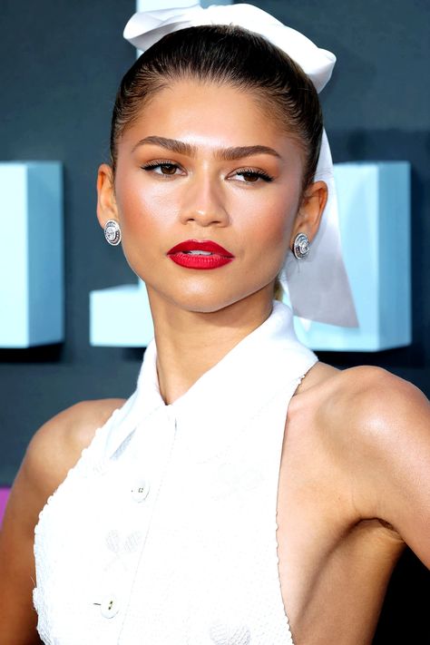 Zendaya | “Challengers” UK premiere in London, England | April 10, 2024 Mat Gala, Zendaya Challengers, Gala Makeup, Zendaya Maree Stoermer Coleman, Event Makeup, Zendaya Coleman, Red Carpet Event, London England, Makeup Tutorial