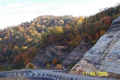 Eastern Kentucky roads Eastern Kentucky, Mountain Mama, Beauty Places, My Old Kentucky Home, Coal Mining, Fall Travel, Historical Pictures, Take Me Home, Childhood Memories