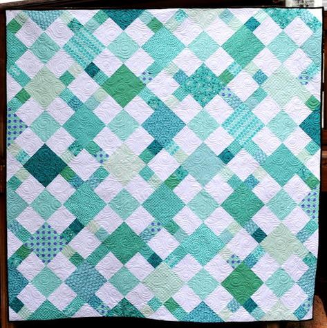 Drift Away Contemporary Quilting, Scrap Quilting, Quilt Planner, Teal Quilt, Patchwork Quilting Designs, Fat Quarter Quilt, Quilt Block Patterns Free, Patchwork Quilt Patterns, Quilts Ideas