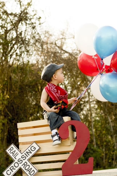 BIRTHDAY photo shoot LOVE IT vintage CHOO CHOO train by @miguelangeldb 2 Yr Birthday Picture Ideas, Chugga Chugga Two Two Photoshoot, Train Birthday Photoshoot, Second Birthday Photo Shoot Boys, Chuga Chuga Two Two Birthday, Train Birthday Theme, 2nd Birthday Pictures, Train Theme Birthday Party, Thomas Birthday Parties