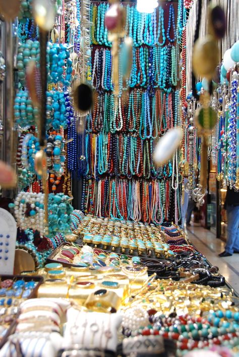 Grand Bazaar Istanbul, Wedding April, Paradise Travel, Jewish Heritage, Istanbul Travel, The Sentence, Turkish Culture, Grand Bazaar, Turkish Series