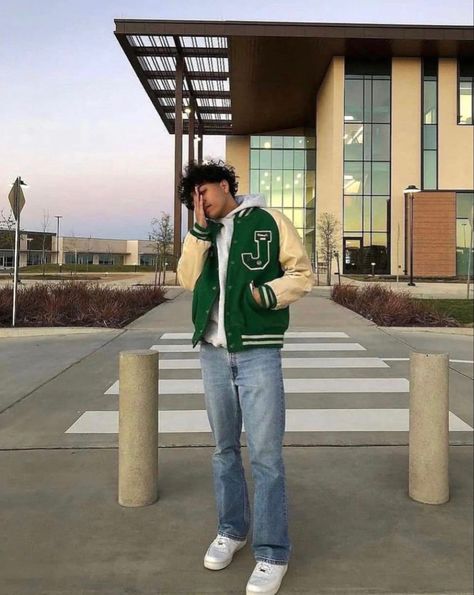 Varsity Jacket Outfit Mens, Letterman Jacket Outfit, Varsity Outfit, Baseball Jacket Outfit, Green Varsity Jacket, Varsity Jacket Outfit, Streetwear Fashion Men, Guy Fits, Drip Outfit Men