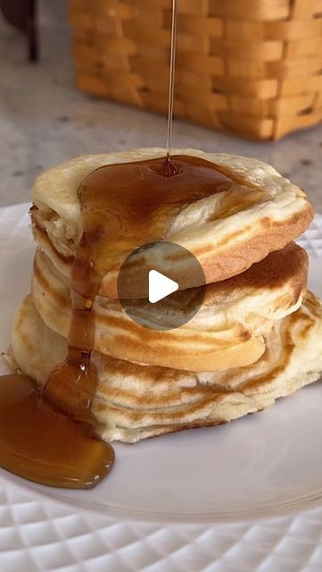 Hillary \\ Tello and Rose on Instagram: "Please note: I originally had a typo with the ingredients, didn’t catch it for 6 days and then the reel went viral 😂and it was inedible. Please use the baking powder***. …I’ve always been the worst pancake flipper, I’m too inpatient because I don’t want them to burn. It took me two years to come up with perfectly flipped, fluffy, real protein pancakes without the powder stuff. Yesterday I finally figured out the right ingredient combo! I included the tips I learned below. Comment LINK if you want the perfect sized flipper and recipe sent to your inbox.
Tips: 
- Preheating the griddle for 5 mins on medium low.
- Use a 1/4 measuring cup
- Let the batter sit for 5 mins after mixing 
- Use a flexible spatula bigger than the pancake to maintain the fluf Rainbow Cookies, Healthy Breakfasts, Protein Pancakes, Gluten Free Breakfasts, Measuring Cup, Toasted Almonds, Free Breakfast, Secret Ingredient, 1 Egg