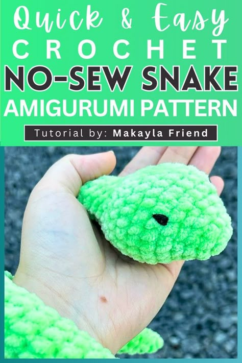 Crochet Snake Tutorial Crochet Snakes Free Pattern, Crochet A Snake, Crochet Snake Pattern Free, Snake Tutorial, Snake Crochet Pattern, Crochet Snake Pattern, Plushie Ideas, Snake Crochet, Crochet Snake