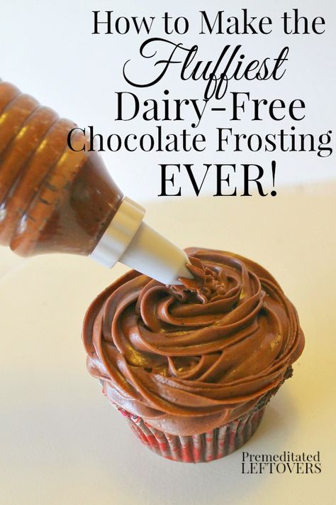 How to Make Fluffy Dairy-Free Chocolate Frosting - Recipe and Tips. This dairy-free chocolate frosting recipe is delicious and creamy! Dairy Free Frosting Recipe, Dairy Free Chocolate Frosting, Chocolate Frosting Recipe, Dairy Free Cooking, Dairy Free Frosting, Dairy Free Baking, Vegan Frosting, Chocolate Frosting Recipes, Lactose Free Recipes