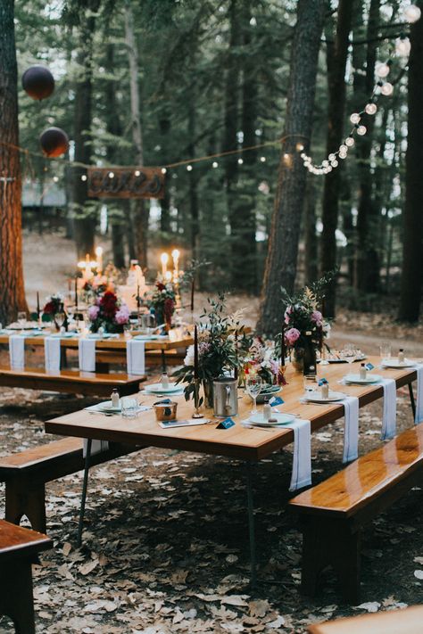 This camp wedding features a pale green DIY bridal gown, breathtaking elegant reception details, and easygoing personal vibes. Forest Wedding Reception, Summer Camp Wedding, Wedding Reception Dinner, England Summer, Wedding Reception Ideas, Viking Wedding, Woodsy Wedding, Reception Dinner, Outdoor Dinner