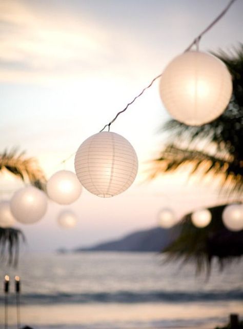 Sail away to warm weather. Tropisk Fest, Deco Surf, Marriage Ideas, Deco Luminaire, Mexico Beach, Cat Air, Marriage Proposal, Bohol, Sunset Beach