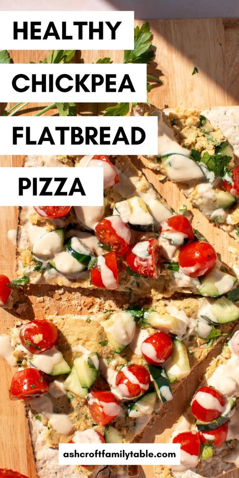 Photo of chickpea flatbread with text that reads "healthy chickpea flatbread pizza." Chickpea Flatbread Recipe, Healthy Flatbread Recipes, Healthy Flatbread, Chickpea Flatbread, Vegan Flatbread, Tomatoes And Cucumbers, Flatbread Recipe, Flatbread Recipes, Flatbread Pizza