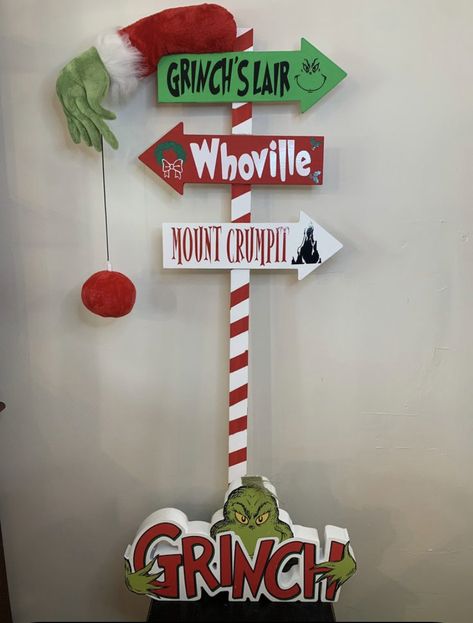 Grinch Lair, Grinch House, House Christmas Decorations, Grinch Sign, Tree Village, Grinch Decorations, Whoville Christmas, Homemade Ideas, Grinch Christmas Decorations