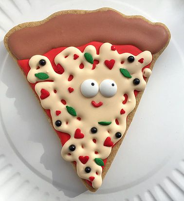 Cookie Pizza Birthday, Pizza Shaped Cookies, Pizza Sugar Cookies Decorated, Pizza Cookies Decorated, Pizza Slice Cookies Decorated, Slice Of Fun Pizza Party, Cookie Pizza, Cookie Decorating Party, Pizza Slice