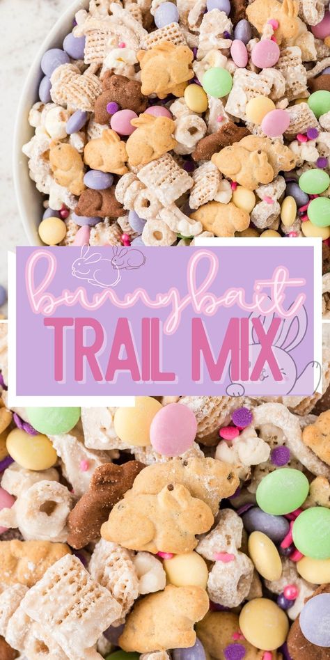 White Chocolate Glaze, Spring Snacks, Bunny Bait, Trail Mix Recipes, Easter Snacks, Easter Sweets, Chex Mix Recipes, Easter Desserts Recipes, Snack Mix Recipes