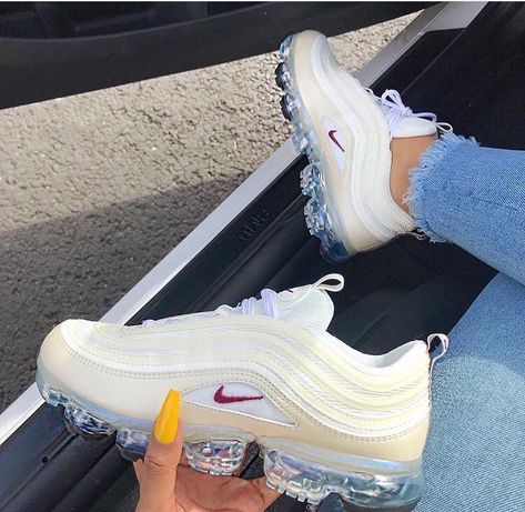 Teenager Style, Sneaker Trend, Red Trainers, Mode Tips, Fresh Shoes, Cute Sneakers, Hype Shoes, Shoe Inspo, Nike Air Max 97