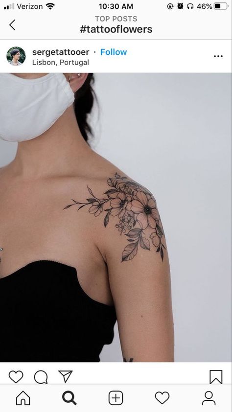 Self Care Tattoo, Female Tips, Feminine Shoulder Tattoos, Shoulder Cap Tattoo, Shoulder Sleeve Tattoos, Cool Shoulder Tattoos, Floral Tattoo Shoulder, Small Shoulder Tattoos, Flower Tattoo Shoulder