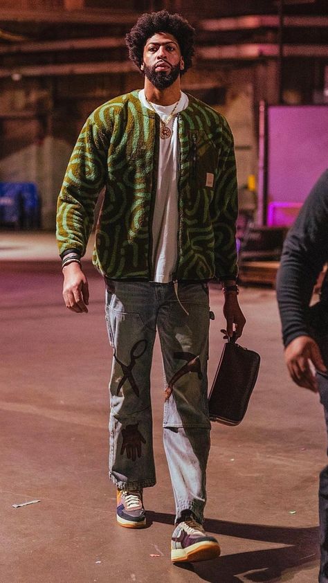 Nba Walk In Outfits, Anthony Davis Outfit, Walk Outfits, Nba Fits, Athlete Style, Basketball Fashion, Nba Drip, Male Outfits, Street Basketball