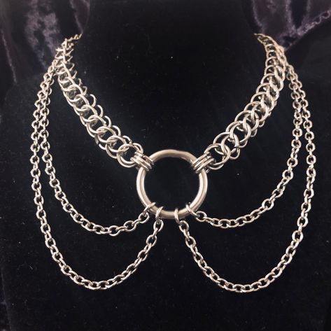 Triple Chained O-ring Choker - Etsy Australia O Ring Necklace, Chainmail Choker, Handwoven Necklace, Gothic Stuff, O Ring Choker, Chainmail Jewelry, Indian Bridal Jewelry Sets, Scale Mail, Custom Jewellery