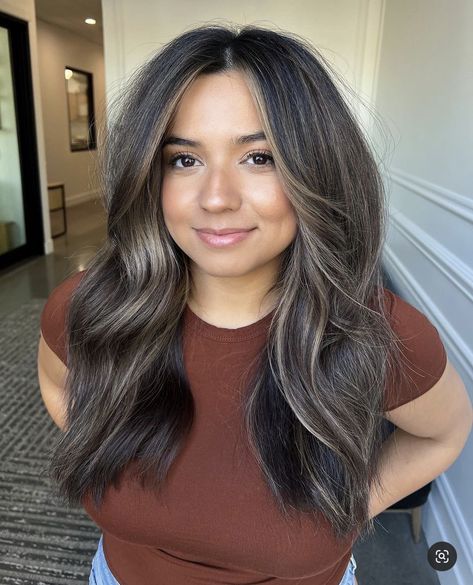 Hair Colors And Styles, Medium Hair Length, Styles For Medium Hair, Hair Color Asian, Wedding Hair Colors, Highlights Ideas, Hair With Highlights, Ash Hair Color, Brown Hair Inspo