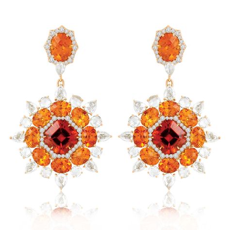 Sutra earrings with Mandarin garnets and diamonds in white gold. Canary Yellow Diamonds, Titanic Jewelry, Orange Jewelry, Trendy Jewerly, Name Earrings, Beaded Tassel Earrings, Garnet Jewelry, Garnet Earrings, Fine Jewels