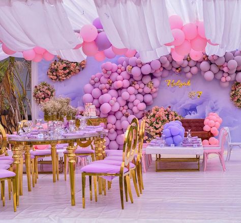 Birthday Decoration Ideas At Hall, Unique Event Decor, Butterfly Birthday Party Decorations, Dinner Party Table Settings, Storybook Wedding, Kids Deco, Wedding Ceremony Traditions, Henna Party, Butterfly Birthday Party