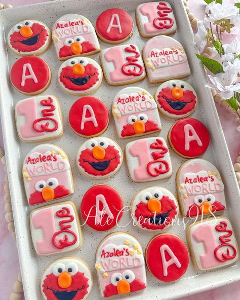 Elmo’s World 🎀❤️🍪 Pricing? 👉🏻 https://msha.ke/alecreations918 • • • • #alecreations918 #tulsasmallbuisness #tulsaoklahoma #decoratedsugarcookies #customcookies #cookie #cookies #inspirationcookies #cookiesofinstagram #royalicingcookies #desserts #dessertporn #dessertideas #partyideas #party #sugarcookies #royalicing #royalicingcookies #cookies #cookiesideas #royalicingideas #elmosworld #elmosworldparty #elmosworldtheme #elmo #elmoparty #elmocookies #firstbirthday #firstbirthdaycookies #firs... First Birthday Cookies, Elmo Cookies, Elmo Birthday Party, Sesame Street Birthday Party, Elmo Party, Elmo Birthday, Sesame Street Birthday, Baby 1st Birthday, July 17