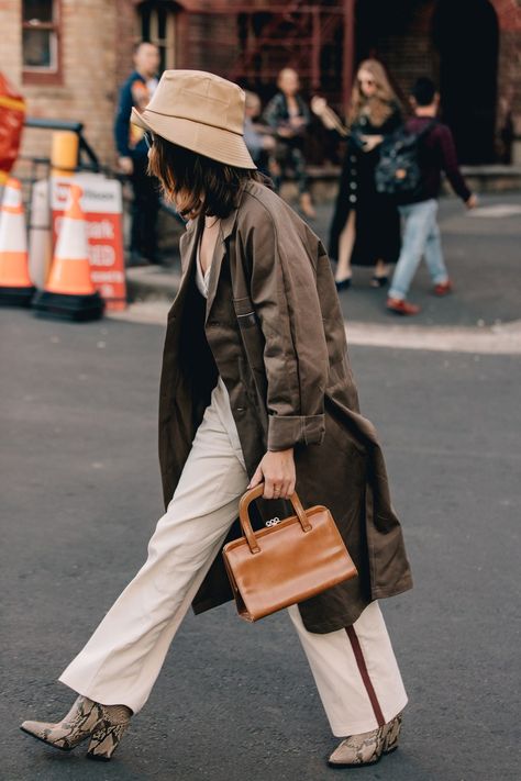 Sydney Fashion Week, Sydney Fashion, Elegante Y Chic, Matching Sweaters, Winter Outfit Inspiration, The Best Street Style, Outfit Inspiration Fall, Best Street Style, Summer Fashion Trends