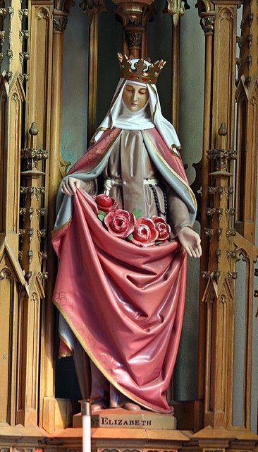 St. Elizabeth of Hungary | by *Jeff* St Elizabeth Of Hungary, Saint Elizabeth Of Hungary, Elizabeth Of Hungary, Teutonic Order, Sacred Space Altar, St Francis Xavier, Blessed Mother Statue, مريم العذراء, Santi Cattolici