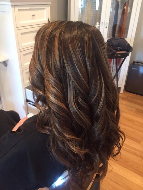 Chocolate / Caramel Balayage Hazelnut Caramel Balayage, Chocolate Caramel Balayage, Golden Highlights Brown Hair, Chestnut Highlights, Black Hair Balayage, Brown Hair Looks, Copper Highlights, Brown Hair Inspo, Hair Color Streaks