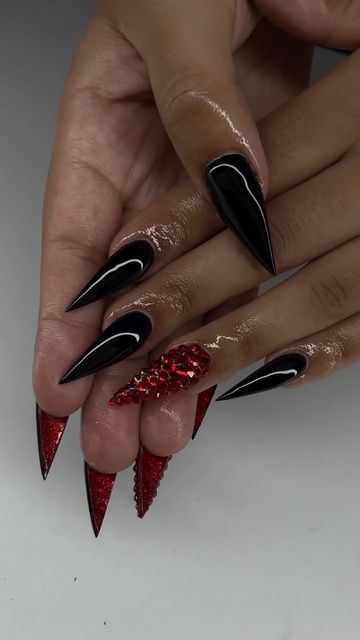 Nail & Toe Technician on Instagram: "Red Bottoms Sooo clean 😍 
-
-
-
USING @richoffnail SHINY TOP COAT 
USE CODE “NAILEDX” FOR $$ OFF 💋 
-
-
-
#explorepage #nailtutorials #nailtipsandtricks #nailhacks #nailcommunity #redbottomnails #stilettonails #nailsfyp #nailsnailsnails #sacramentonails #sacramentonailtechs #sacramentonails #sacramentonailtech" Red Crocodile Nails, Black And Red Stiletto Nails, Nails With Cross, Red Bottom Nails, Blood Nails, Red Stiletto Nails, Red Chrome, Cute Nail Designs, Red Bottoms