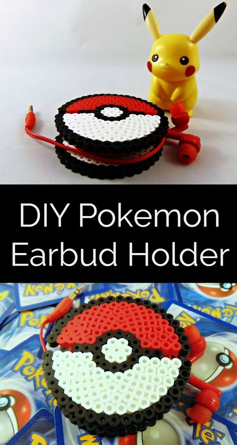 Pokeball earbud holder Perler Headphone Holder, Perler Bead Headphone Holder, Perler Bead Pokemon, Bead Pokemon, Pokemon Crafts, 3d Pokemon, Earbud Holder, Pokemon Bead, Pokemon Diy