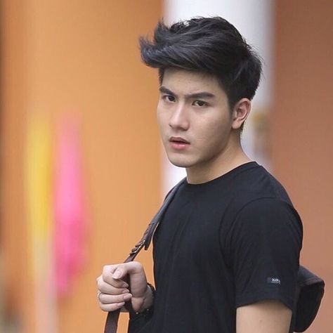 Thawornwong Jirakit❤️ #uglyduckling #thai Ugly Duckling Series, U Prince Series, Secret Garden Colouring, Gardens Coloring Book, Ugly Duckling, Cute Asian Guys, Dear Future Husband, Gorgeous Couple, Thai Actors